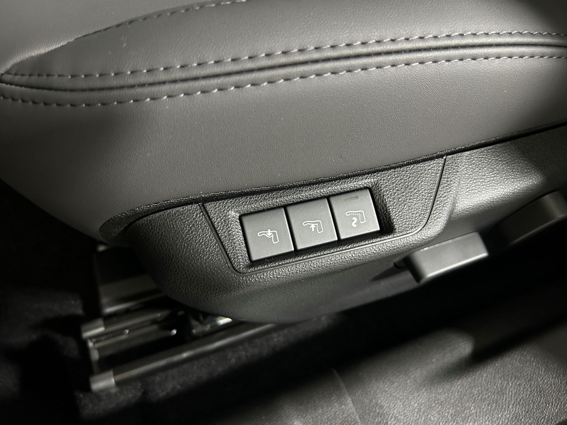 Junior 1.2 ibrida Speciale - Autoviemme